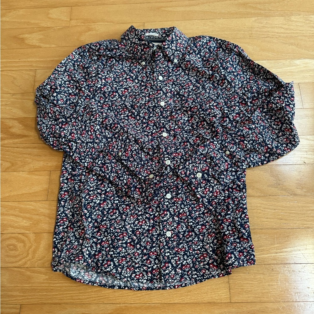 Floral Patterned Casual Button-Down